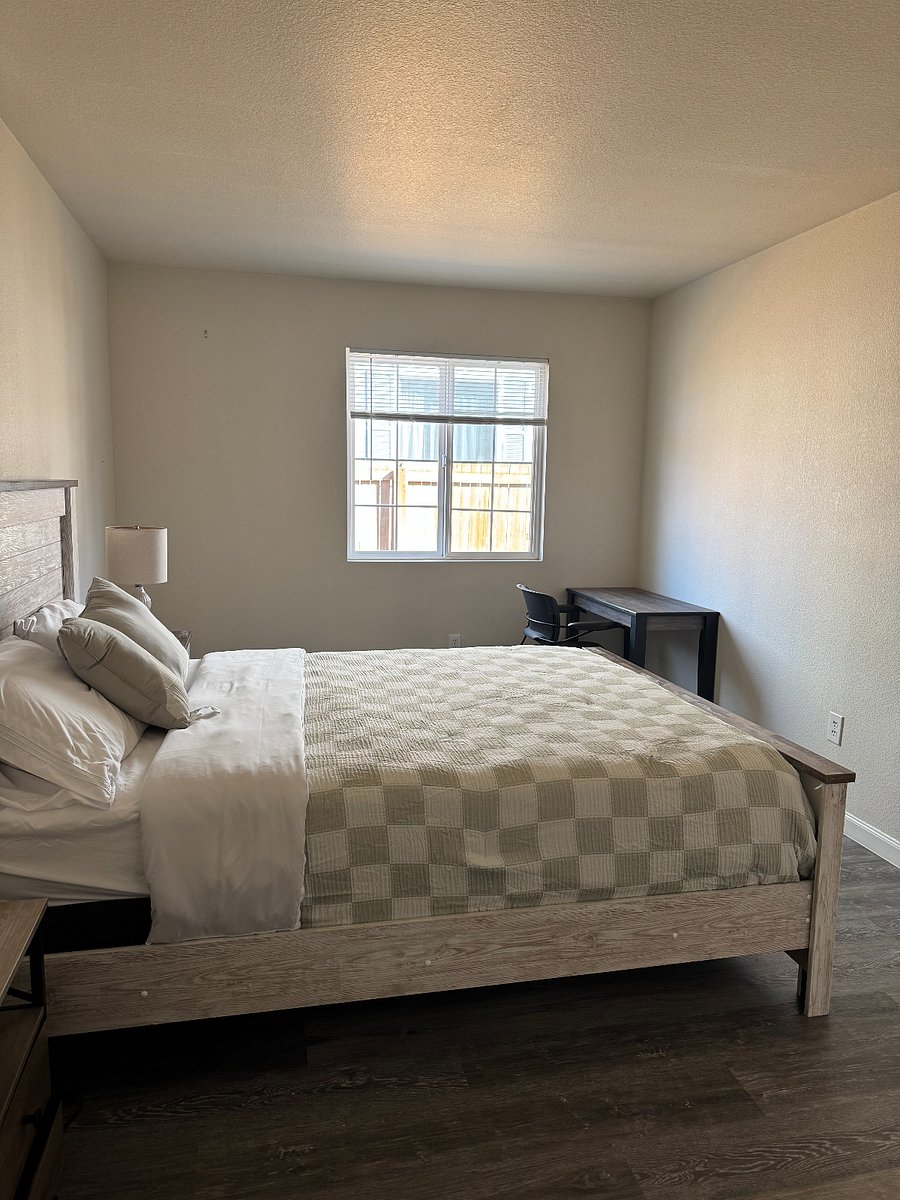 Furnished Finder property 881461_1 photo 13