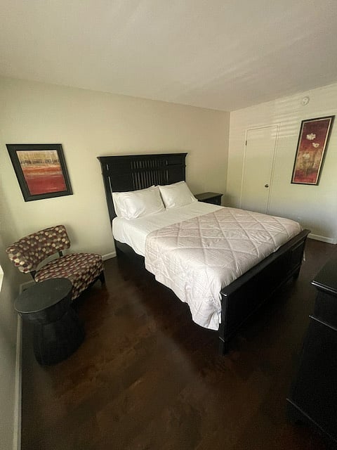 Furnished Finder property 881465_1 photo 12