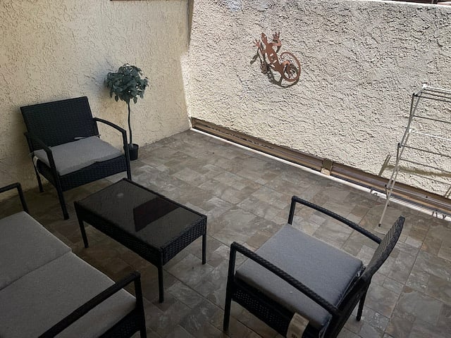 Furnished Finder property 881465_1 photo 18