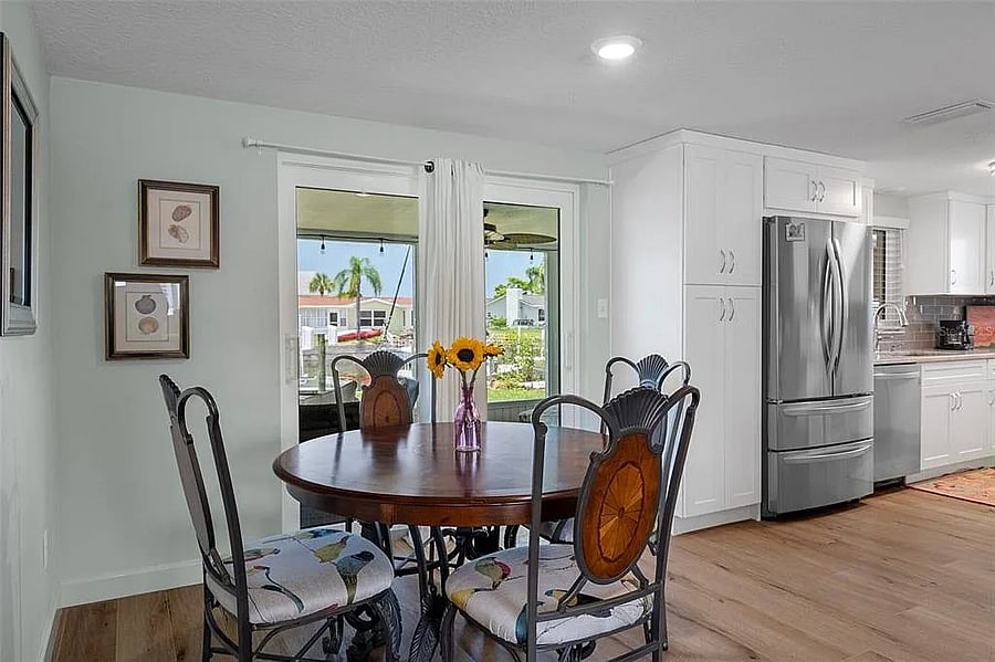 Furnished Finder property 881478_1 photo 10