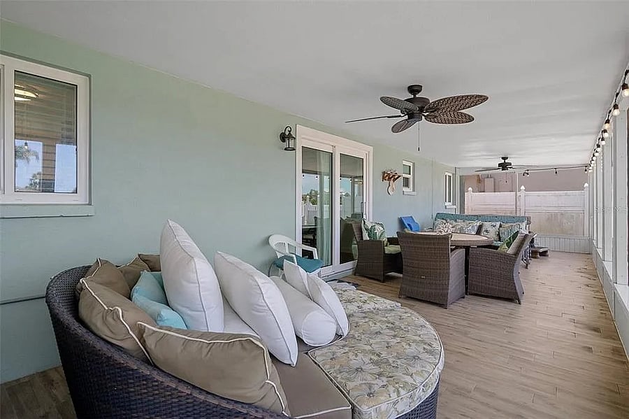 Furnished Finder property 881478_1 photo 22