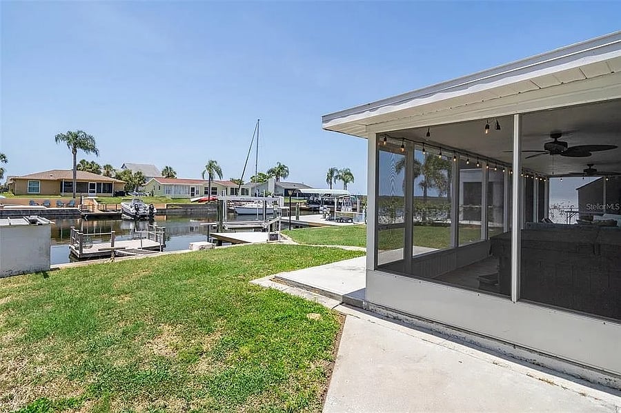 Furnished Finder property 881478_1 photo 23