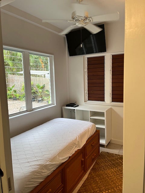 Furnished Finder property 881487_1 photo 9