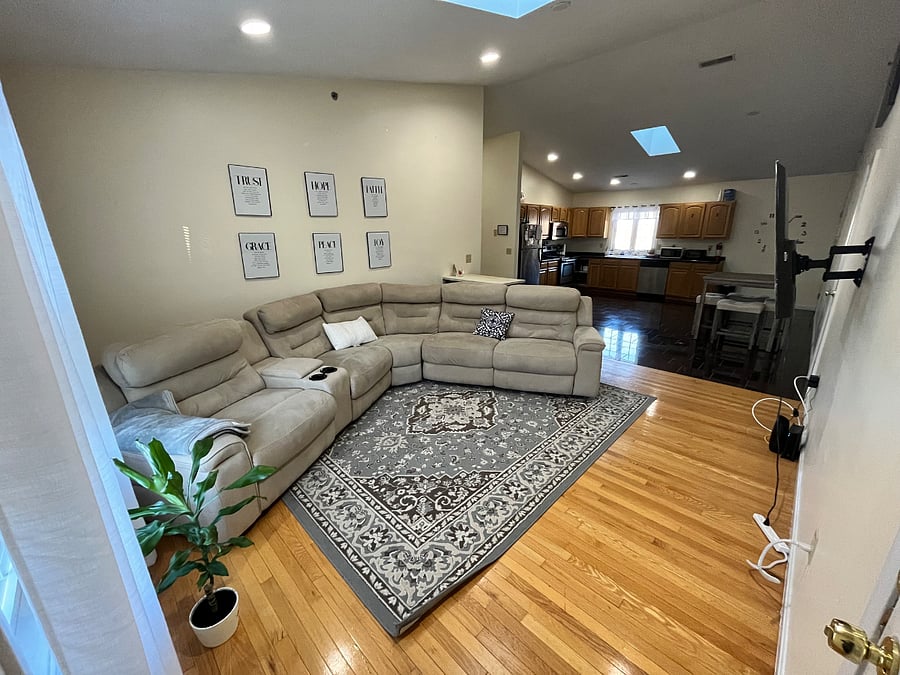 Furnished Finder property 881490_1 photo 5