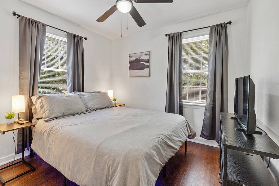 Furnished Finder property 881497_1 photo 9