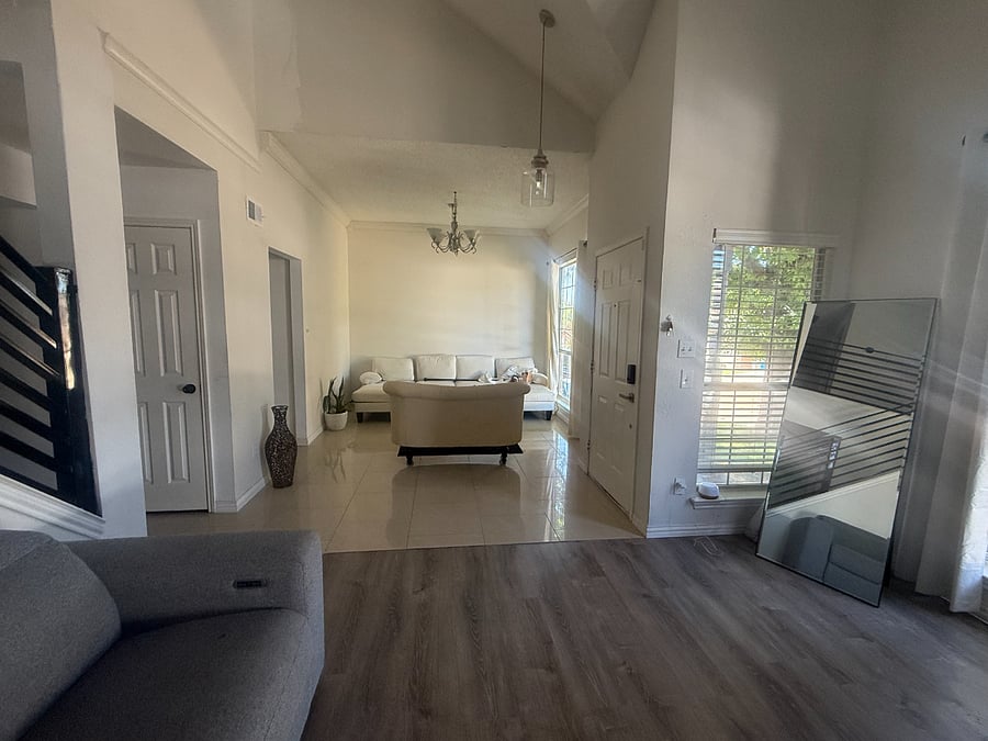 Furnished Finder property 881529_1 photo 13