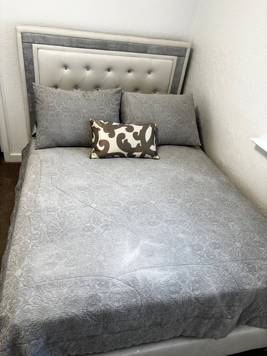 Furnished Finder property 881539_1 photo 24