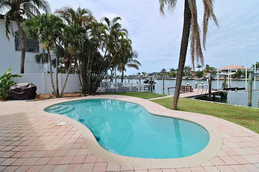 Furnished Finder property 881546_1 photo 24