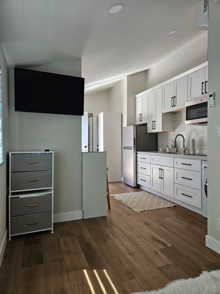 Furnished Finder property 881562_1 photo 3