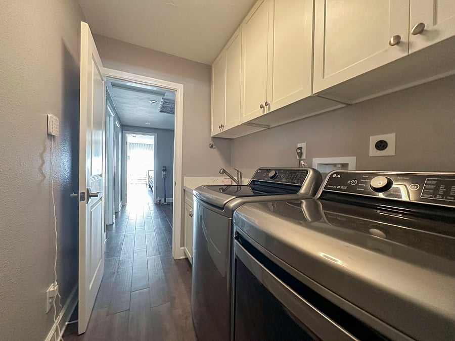Furnished Finder property 881582_1 photo 22