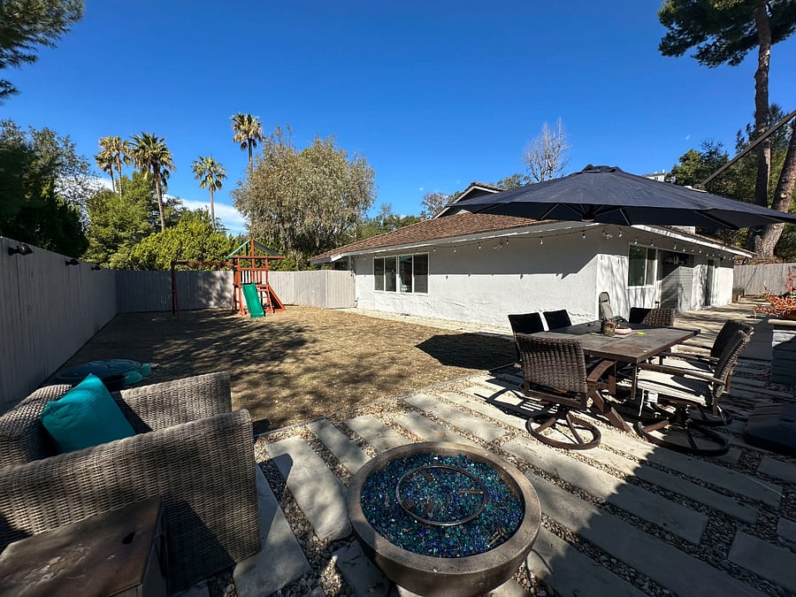 Furnished Finder property 881582_1 photo 24