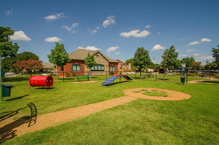 Furnished Finder property 881588_1 photo 11