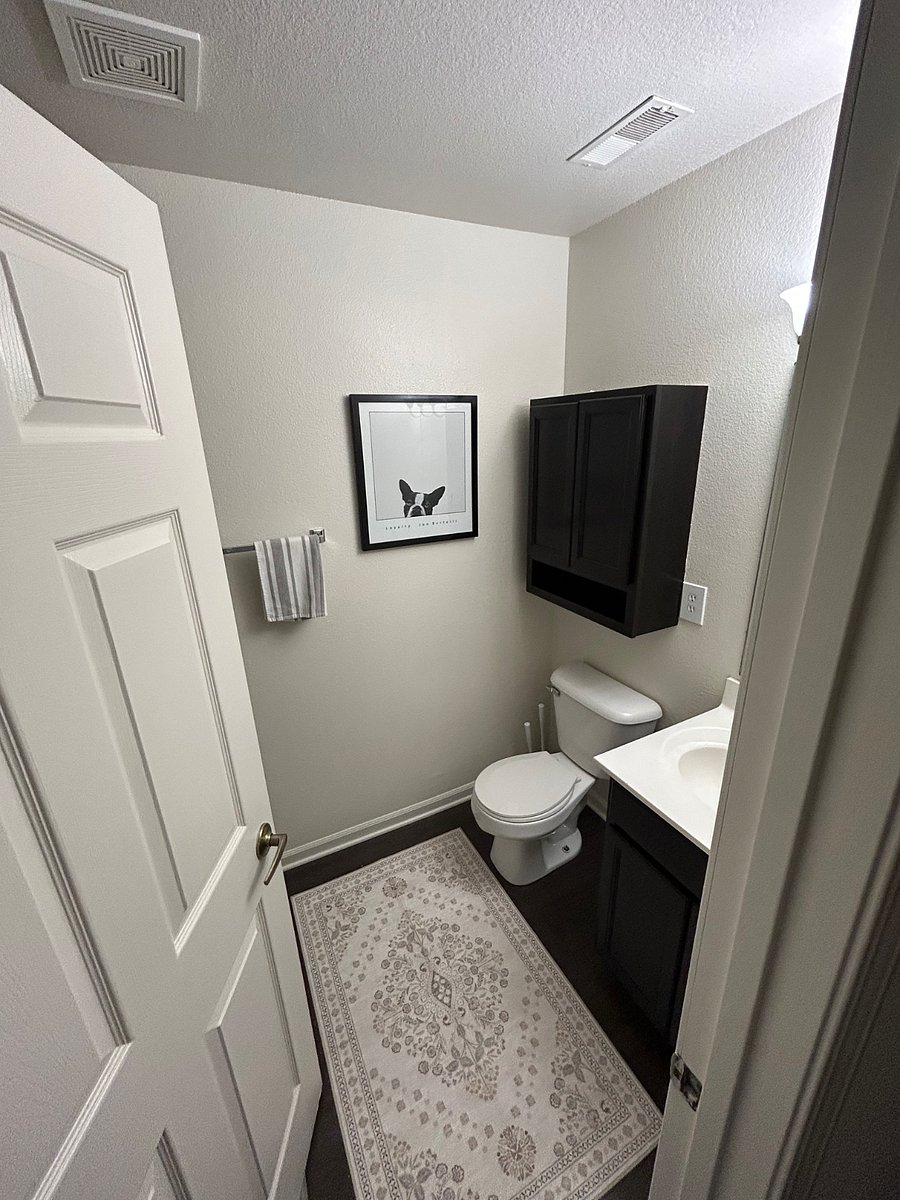 Furnished Finder property 881597_1 photo 8