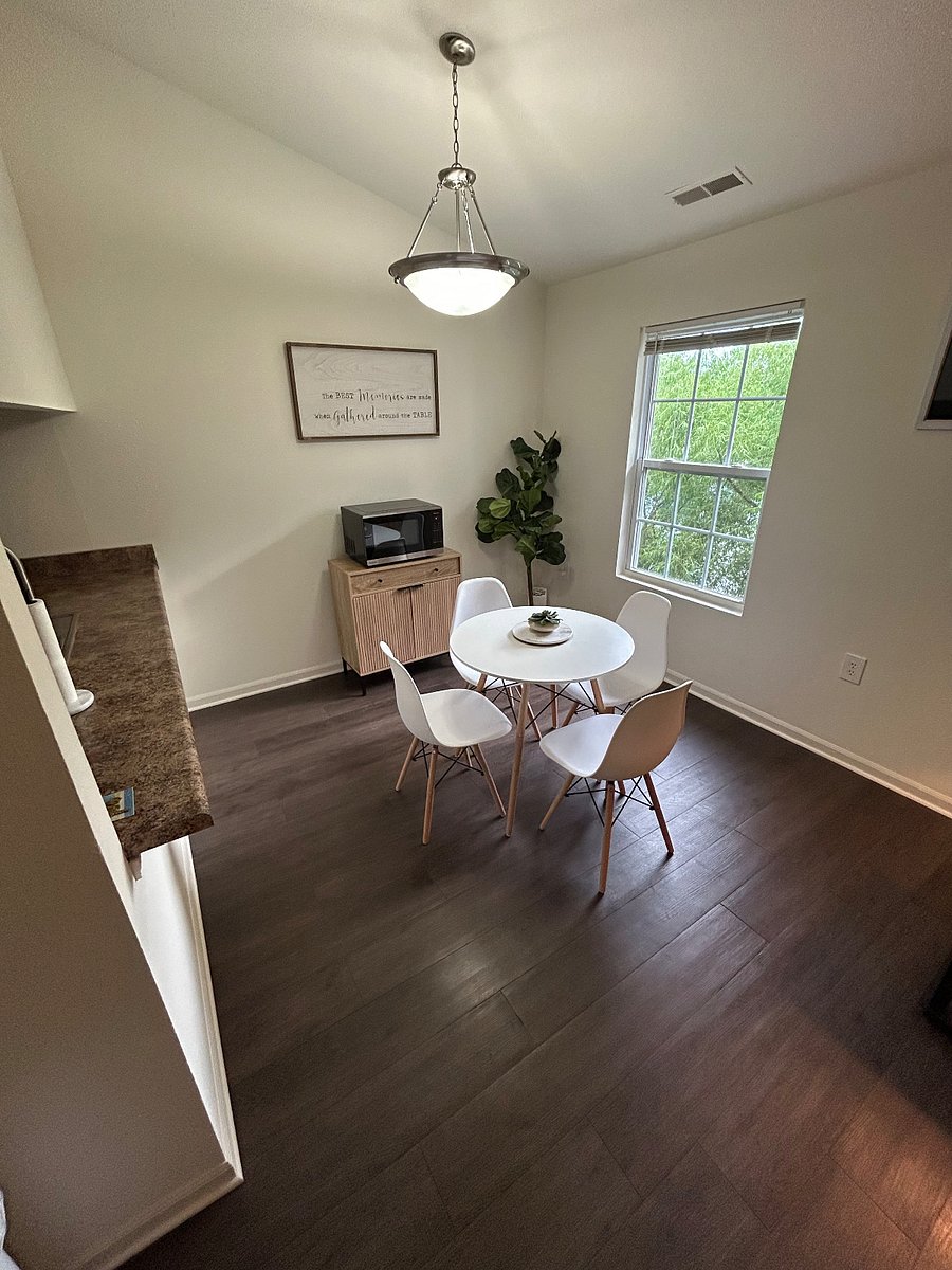 Furnished Finder property 881597_1 photo 4