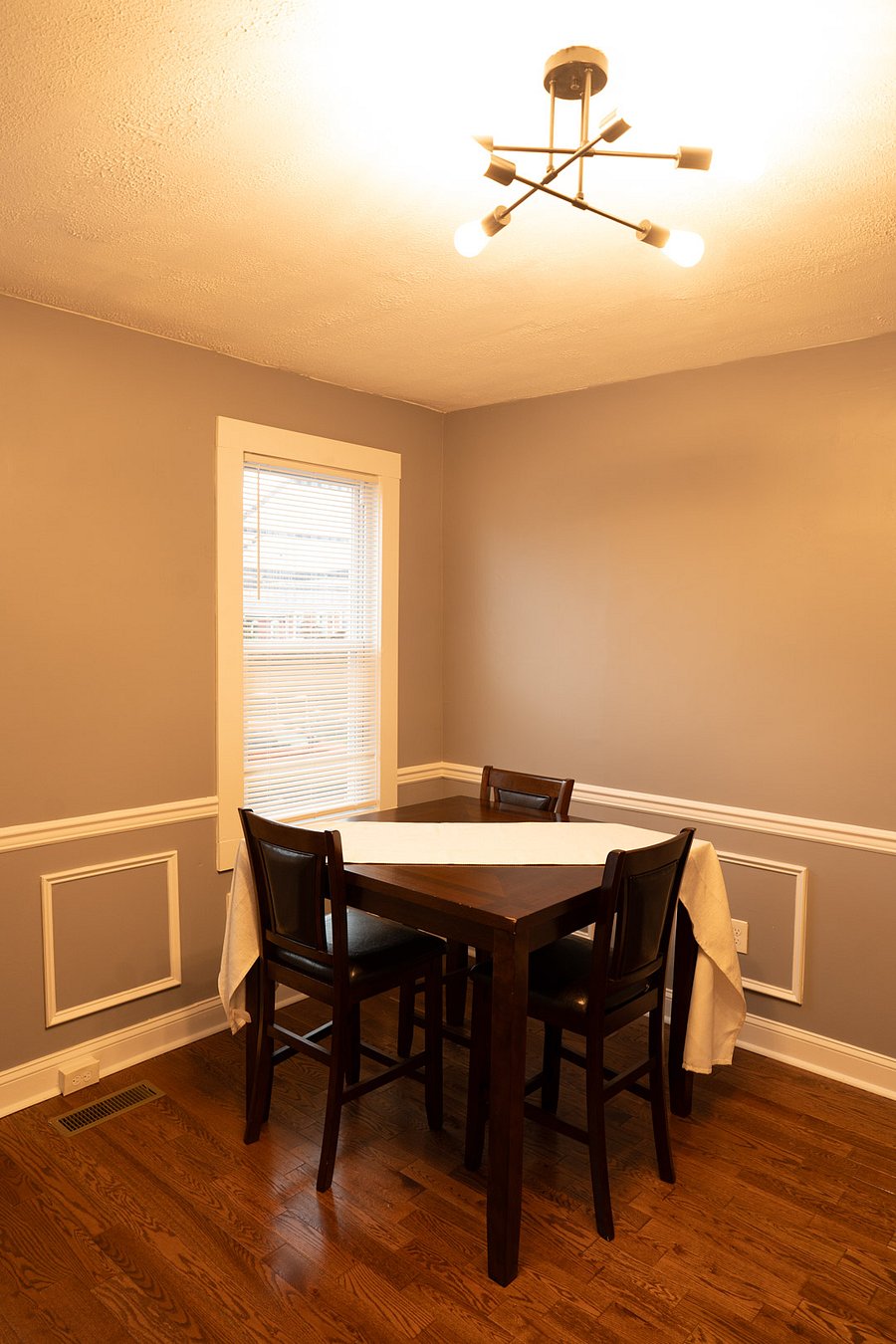 Furnished Finder property 881603_1 photo 15