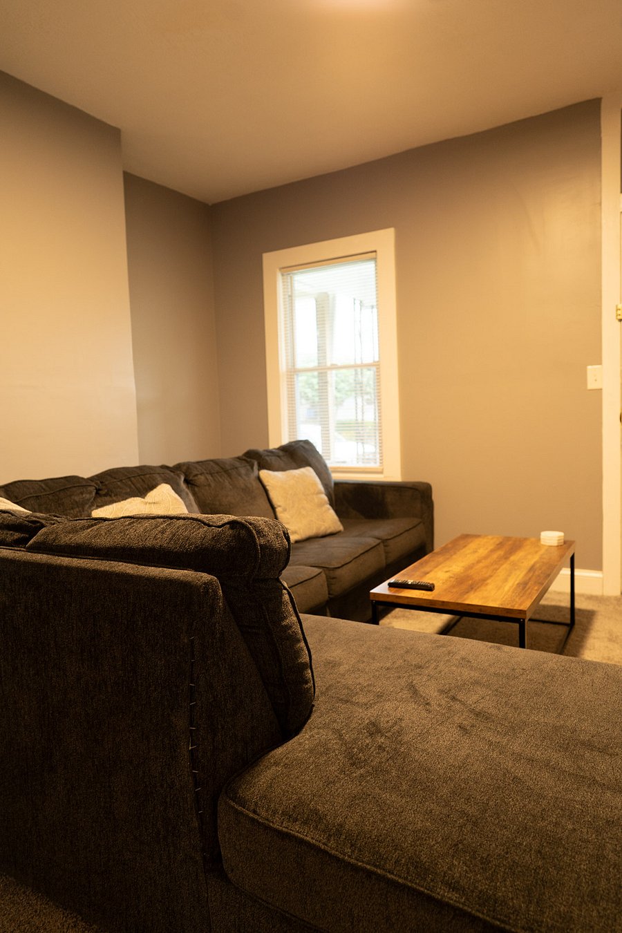 Furnished Finder property 881603_1 photo 9