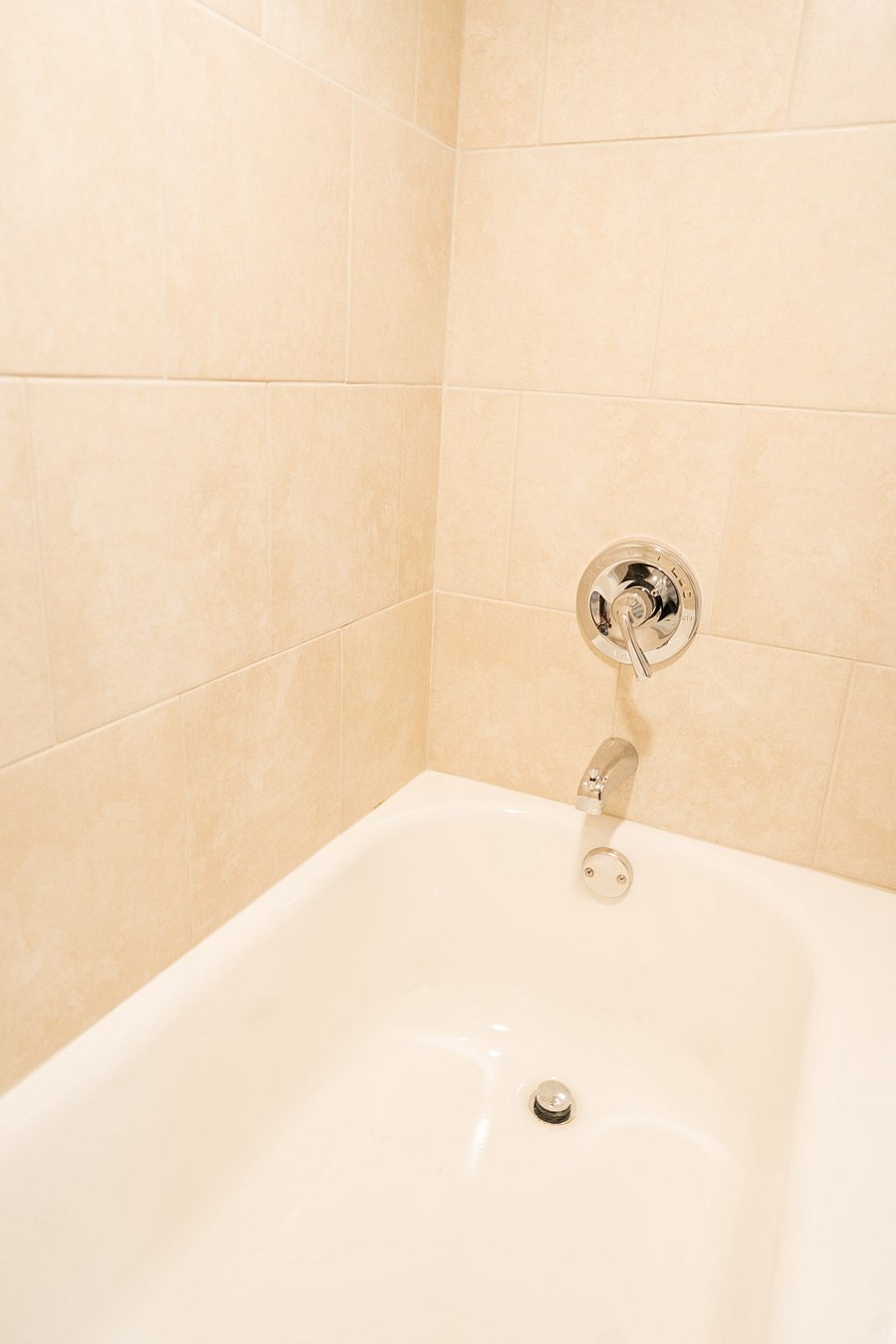 Furnished Finder property 881603_1 photo 24