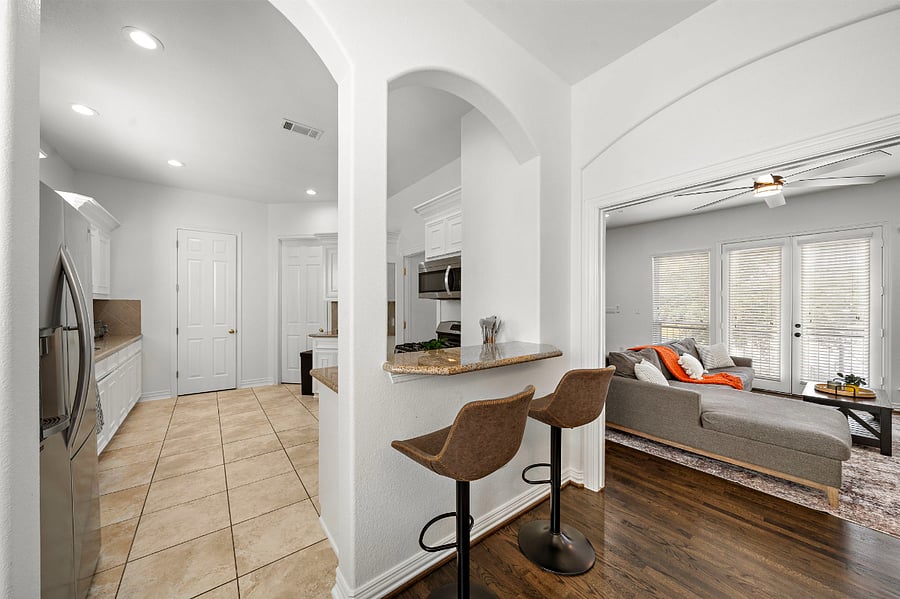 Furnished Finder property 881604_1 photo 7