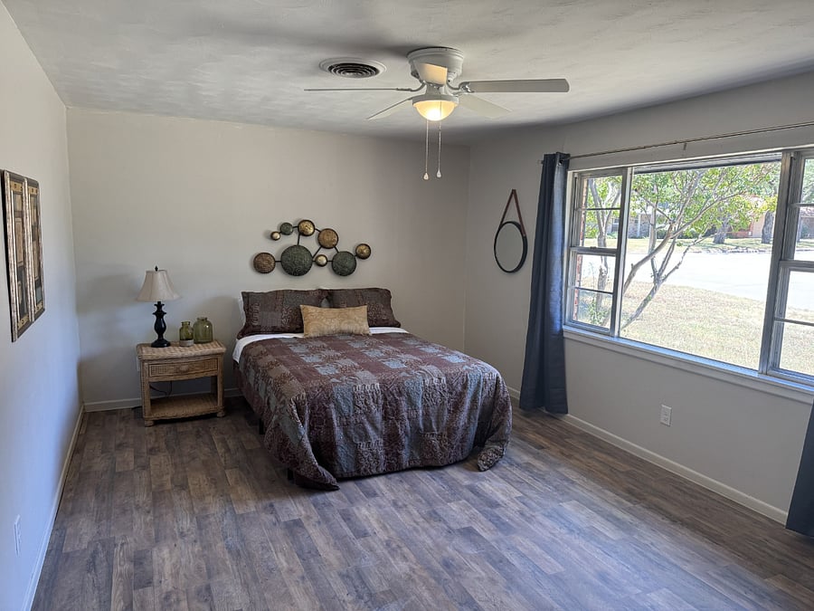 Furnished Finder property 881612_1 photo 14