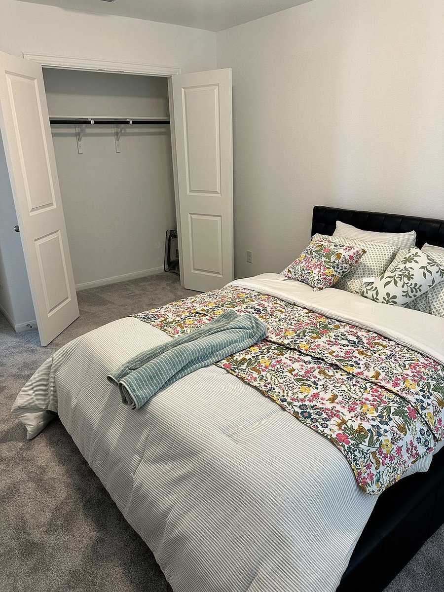 Furnished Finder property 881630_1 photo 8