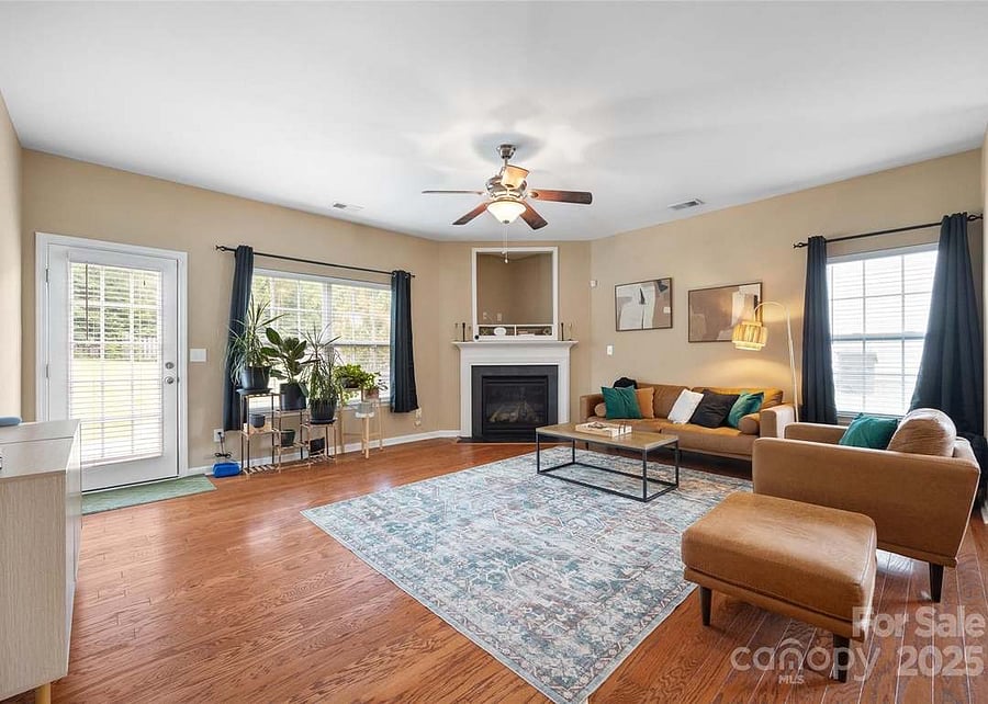 Furnished Finder property 881632_1 photo 7