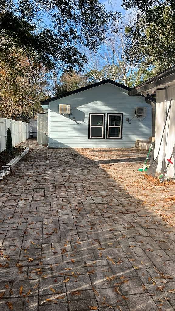 Furnished Finder property 881652_1 photo 3