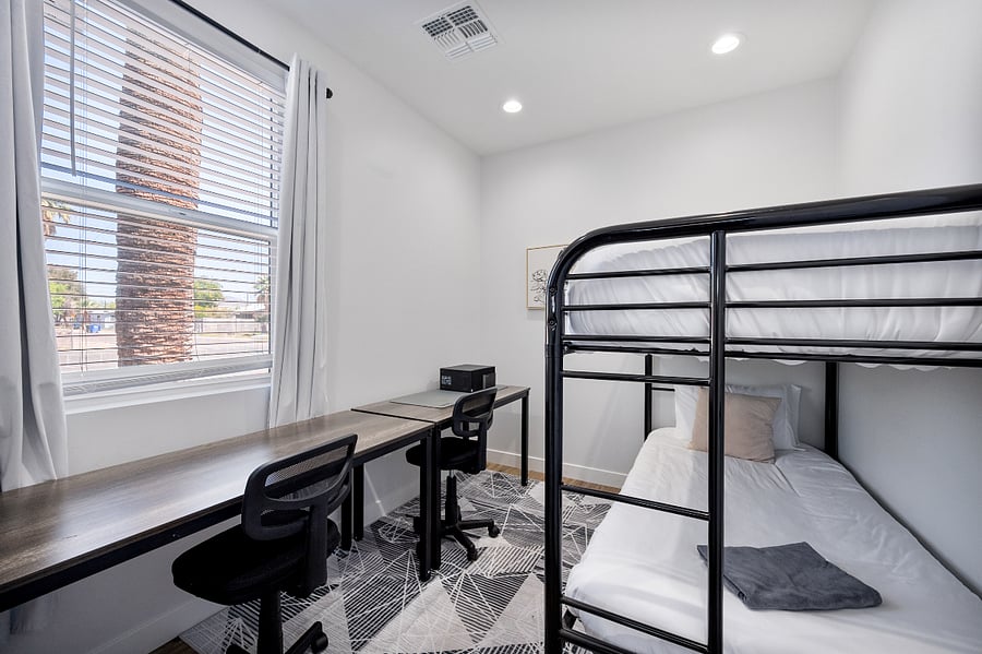 Furnished Finder property 881662_1 photo 27