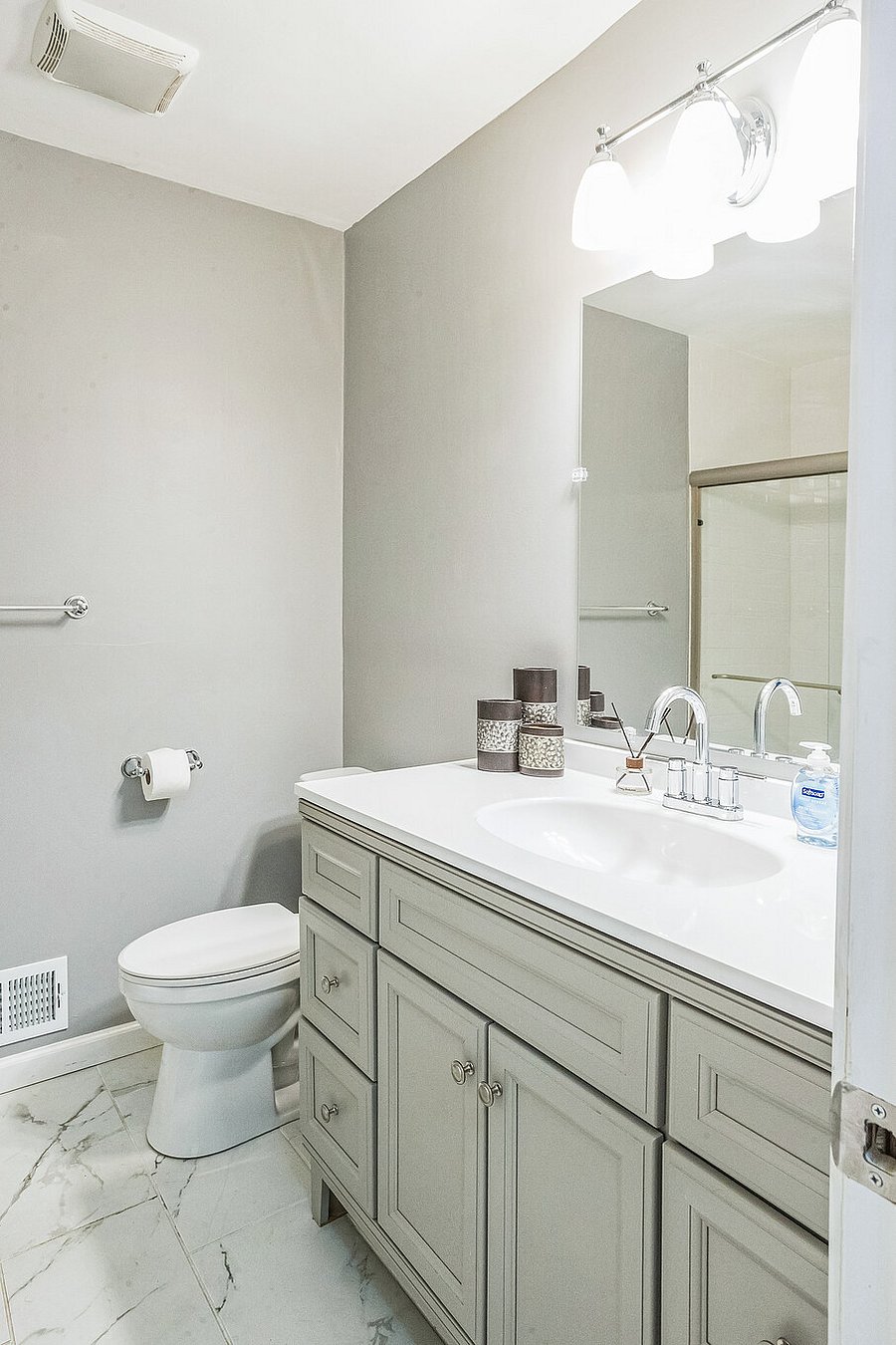 Furnished Finder property 881669_1 photo 24