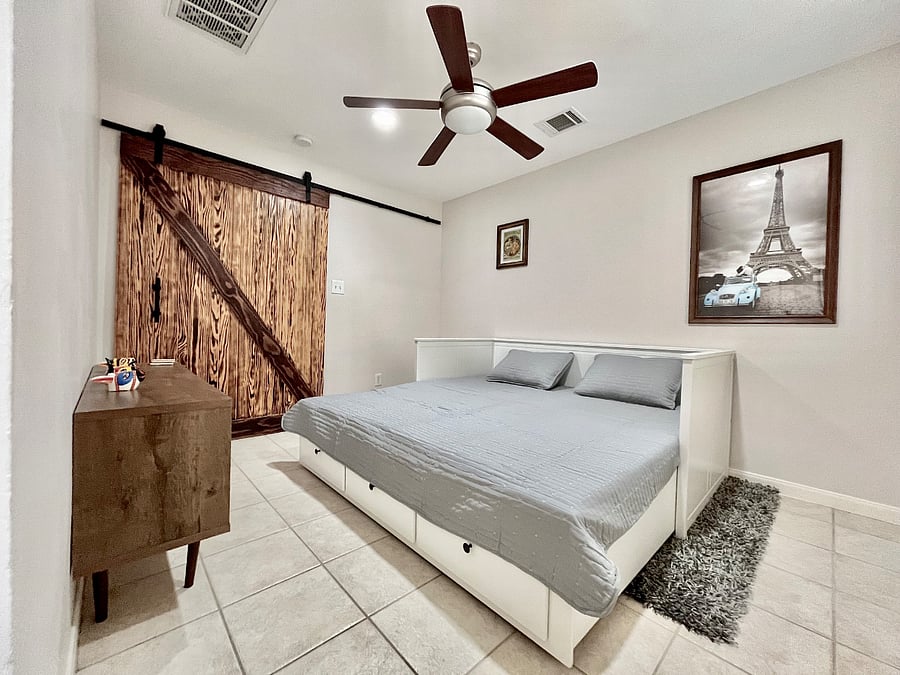 Furnished Finder property 881676_1 photo 4