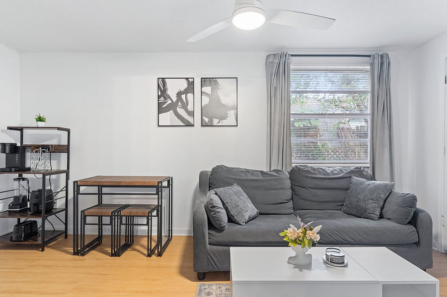Furnished Finder property 881683_1 photo 3