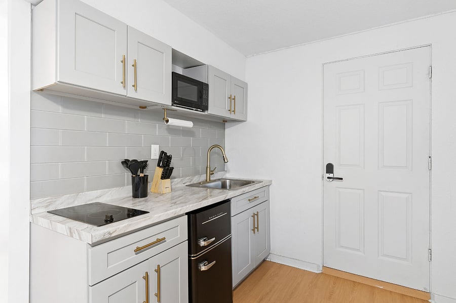 Furnished Finder property 881683_1 photo 7