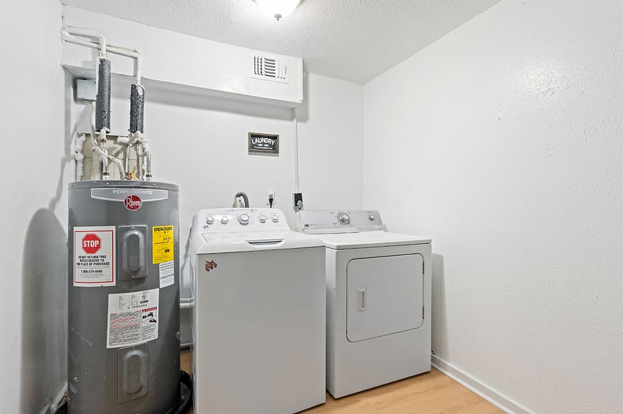 Furnished Finder property 881683_1 photo 21