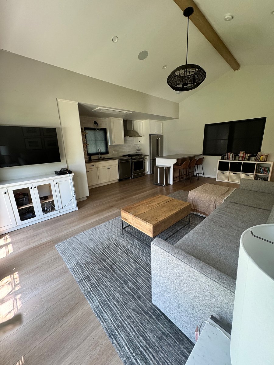 Furnished Finder property 881684_1 photo 8