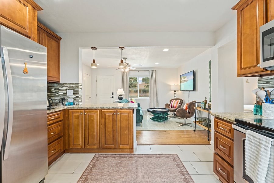 Furnished Finder property 881687_2 photo 7