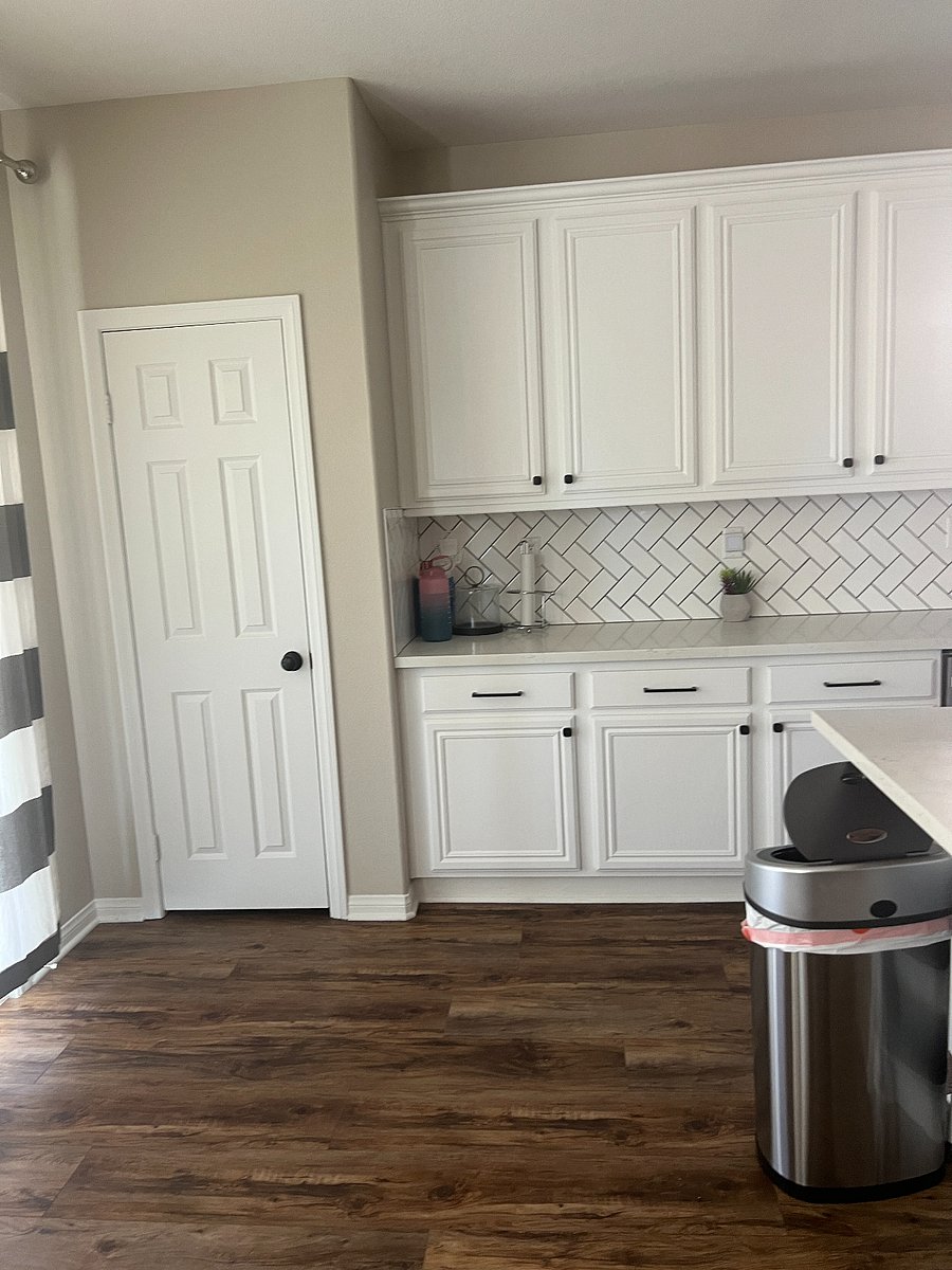 Furnished Finder property 881691_2 photo 8