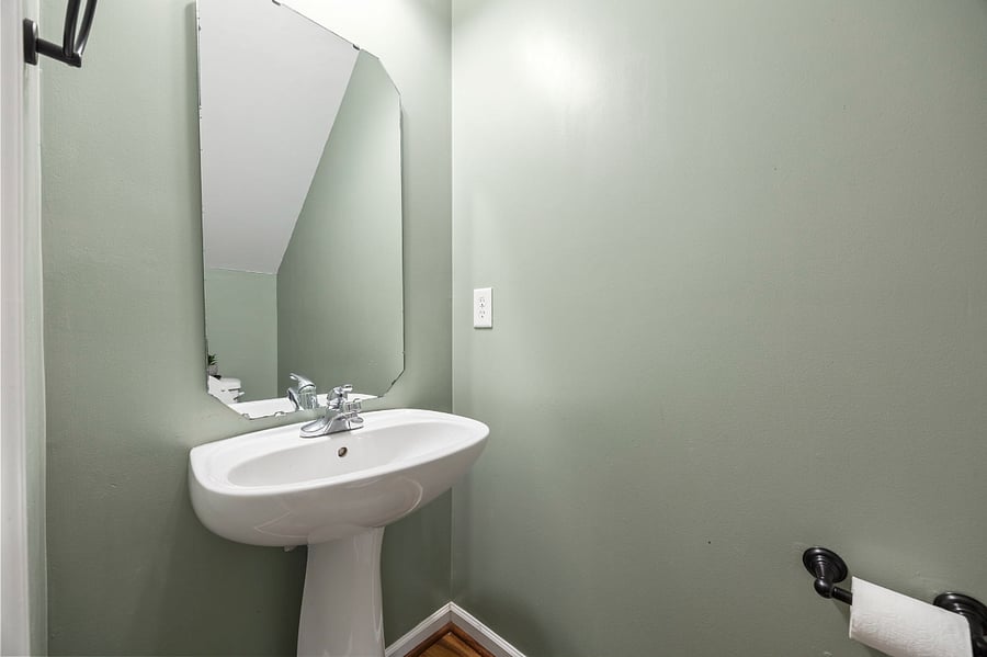 Furnished Finder property 881698_1 photo 12