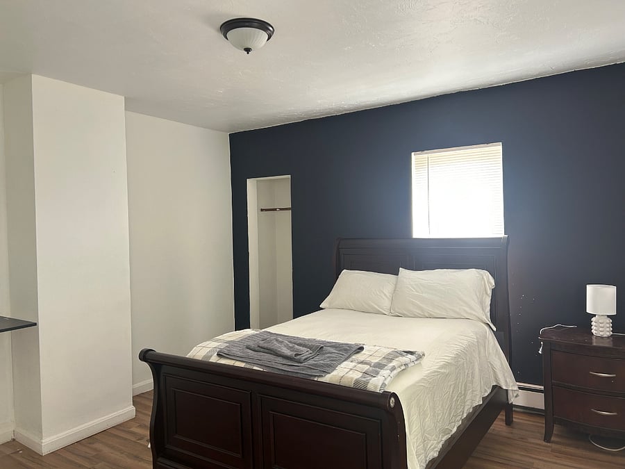 Furnished Finder property 881708_1 photo 3
