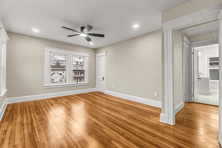 Furnished Finder property 881713_1 photo 8