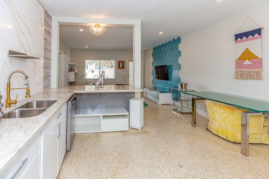 Furnished Finder property 881717_1 photo 2