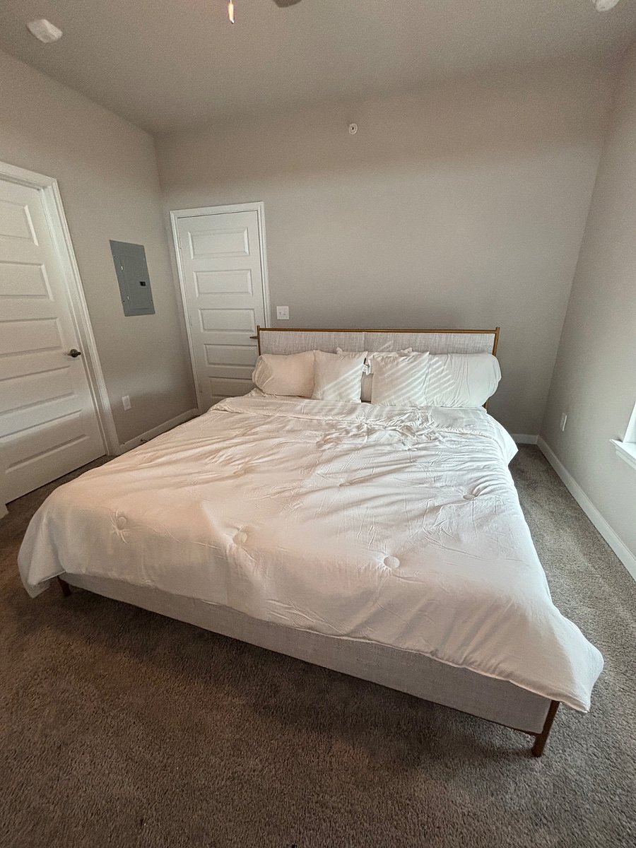 Furnished Finder property 881724_1 photo 5