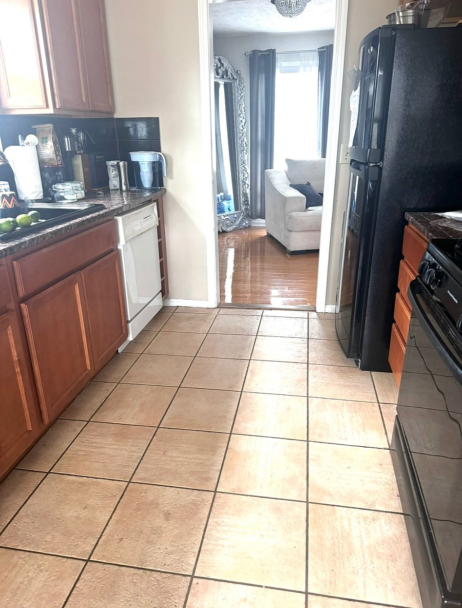 Furnished Finder property 881733_1 photo 5