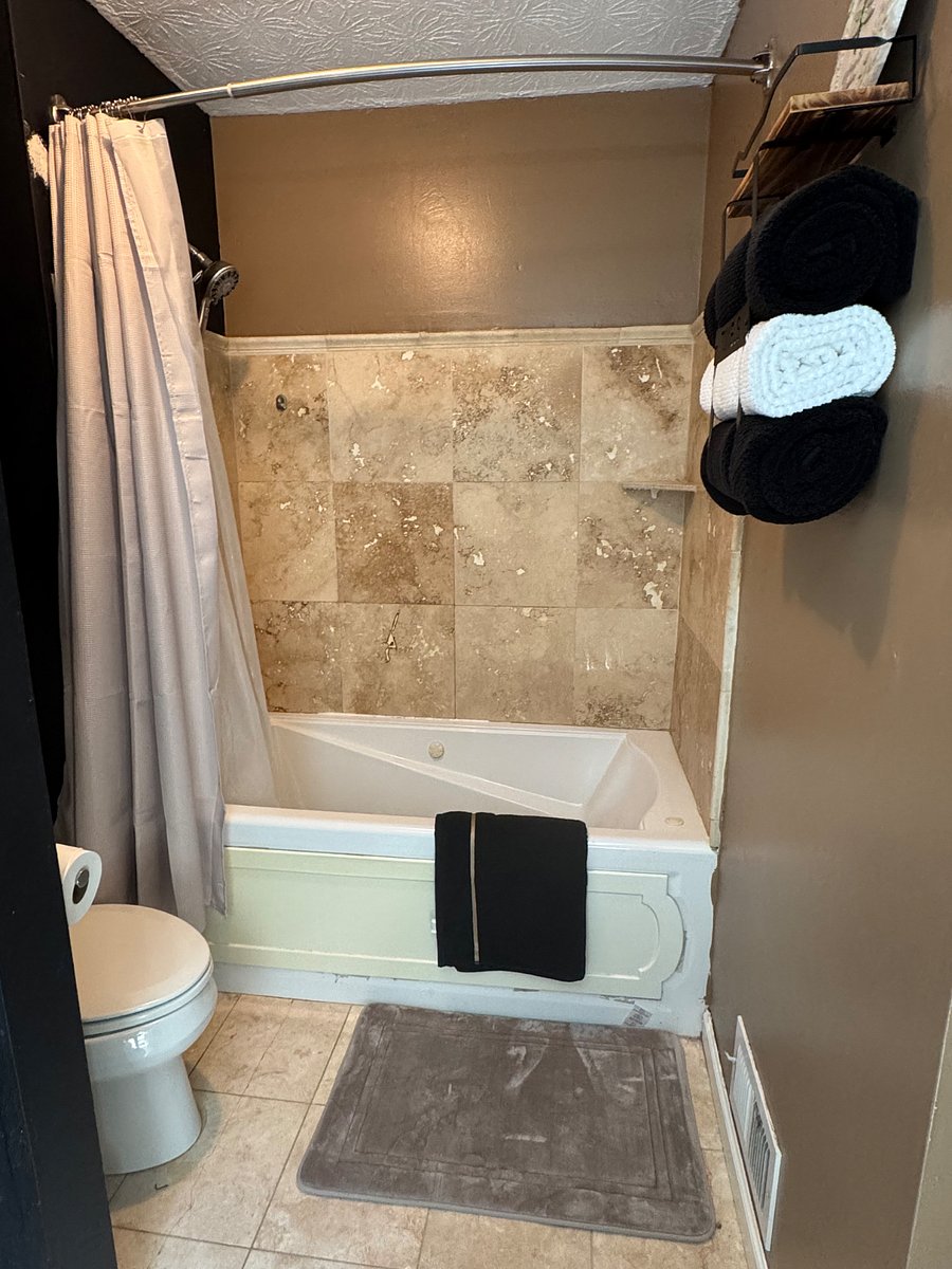 Furnished Finder property 881733_1 photo 9