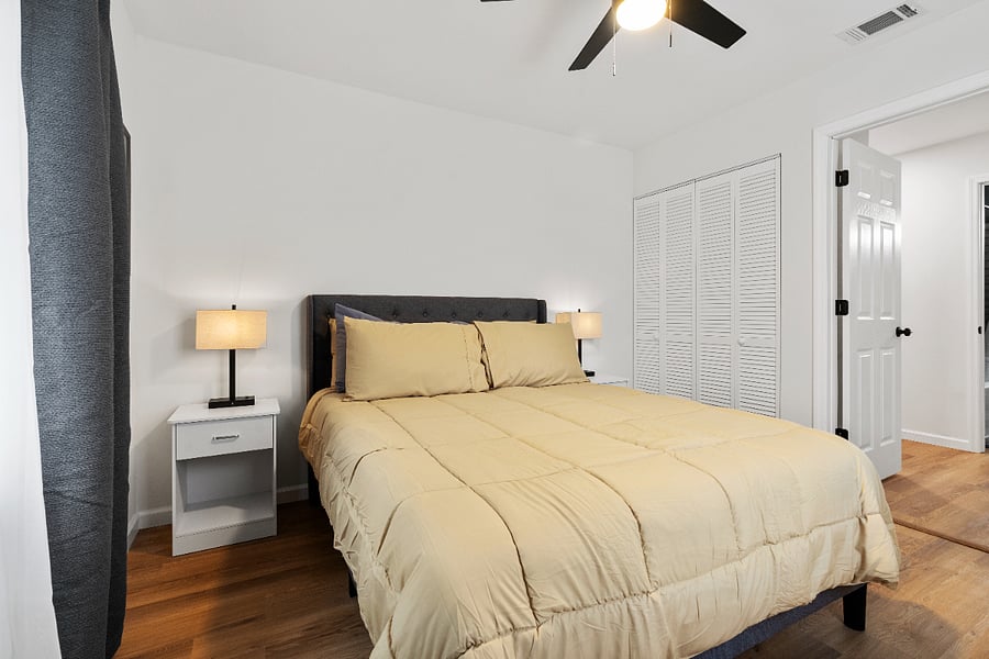 Furnished Finder property 881761_1 photo 3