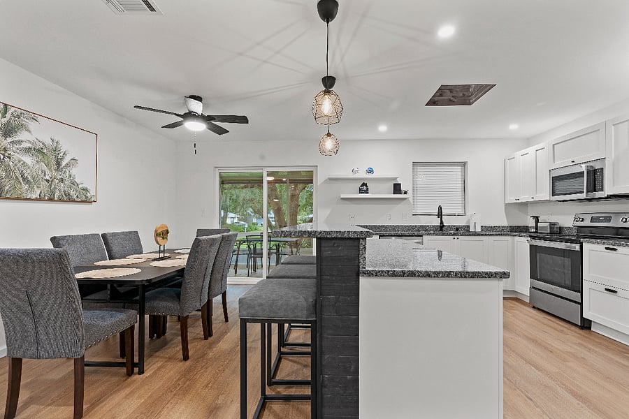Furnished Finder property 881761_1 photo 18