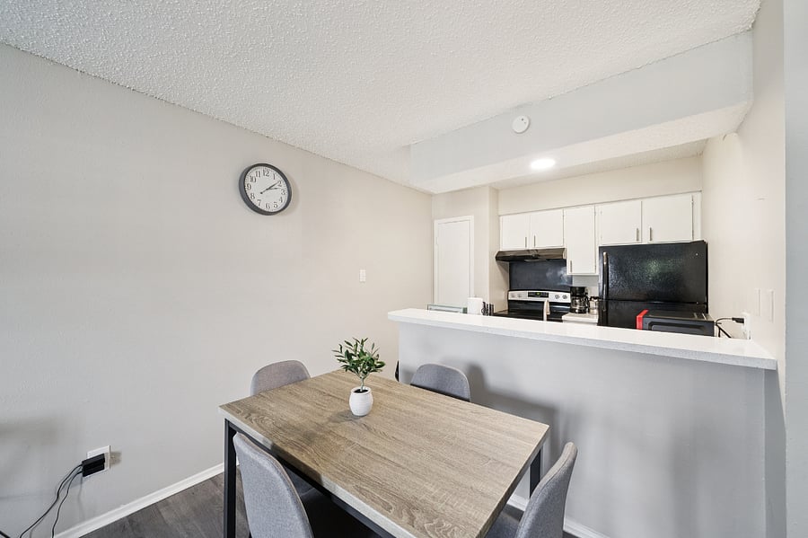 Furnished Finder property 881770_1 photo 16