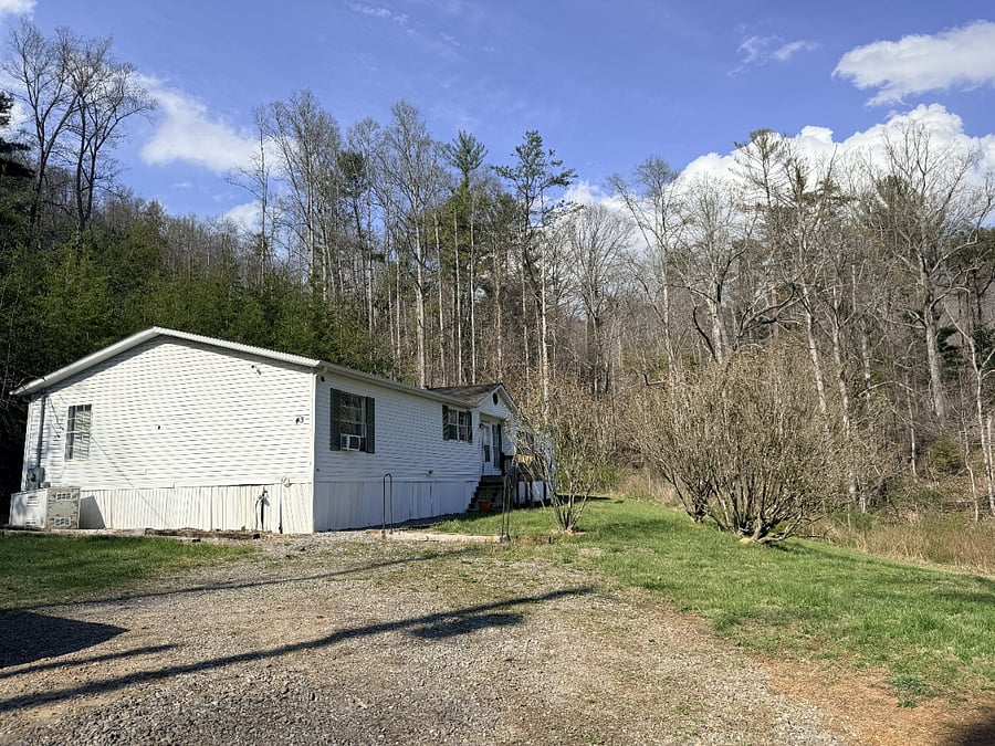 Furnished Finder property 881800_1 photo 22