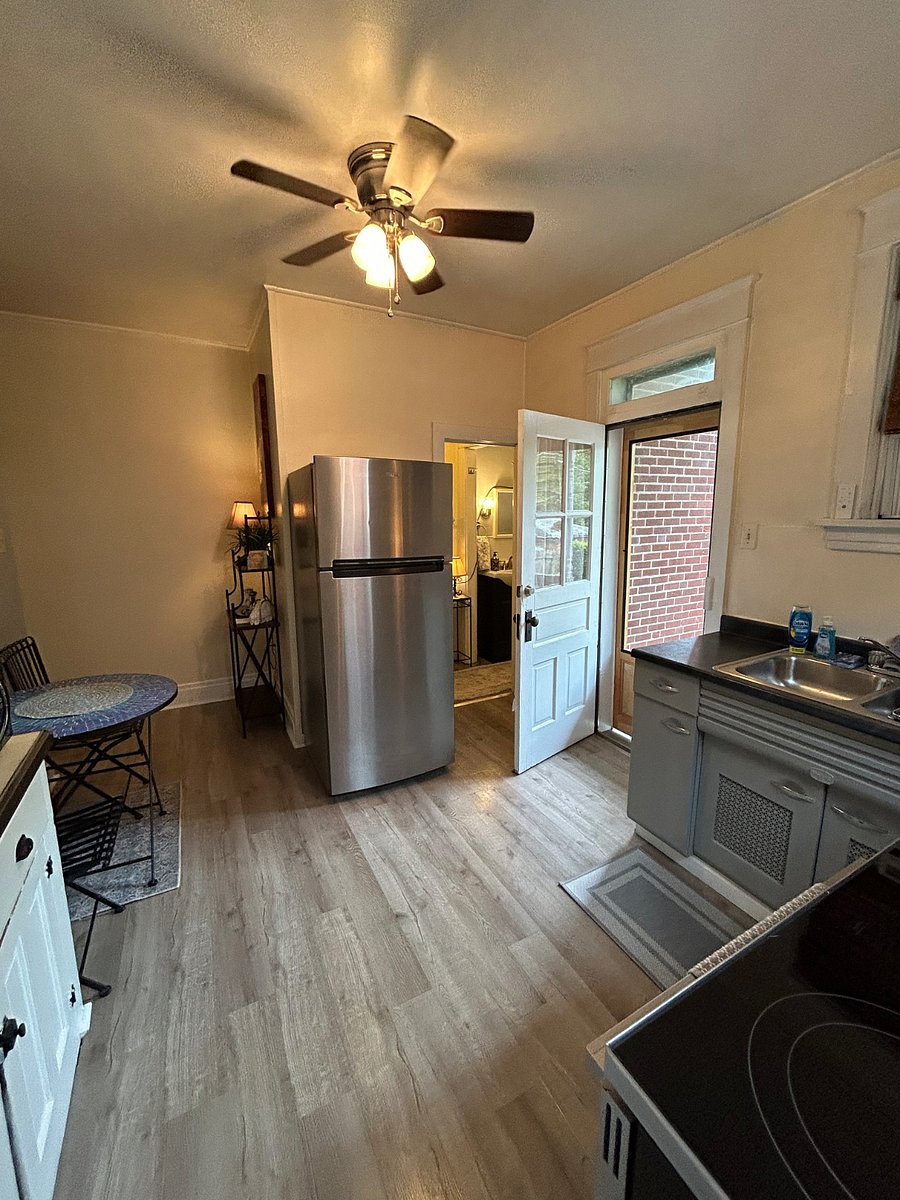 Furnished Finder property 881803_1 photo 13