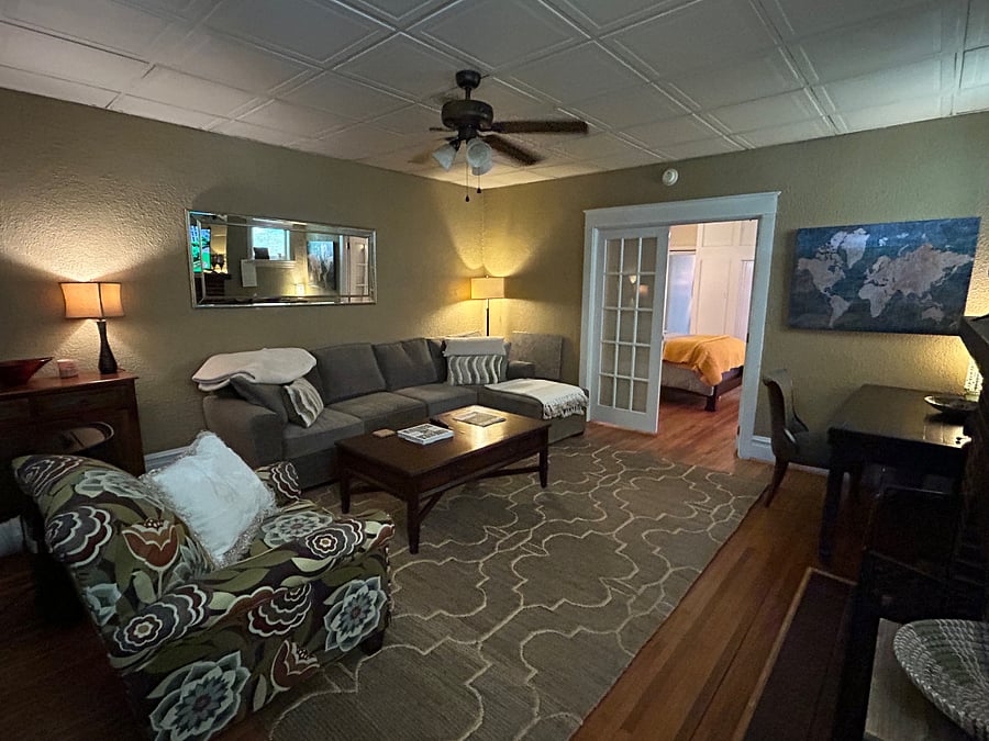 Furnished Finder property 881803_1 photo 17
