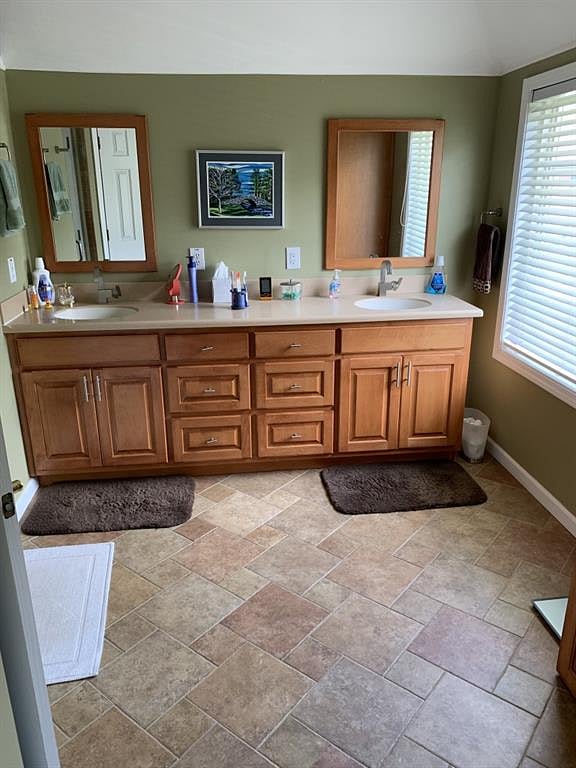 Furnished Finder property 881805_1 photo 9