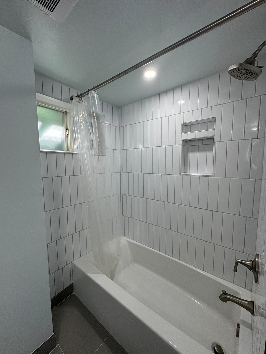 Furnished Finder property 881806_1 photo 17